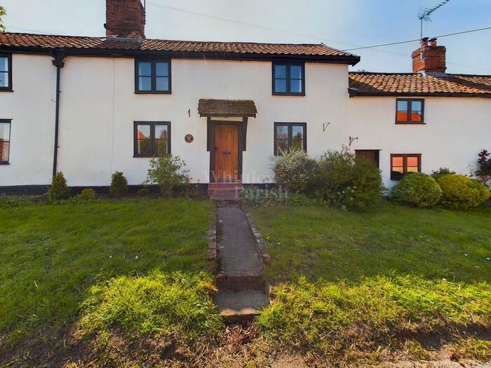 4 Bedroom Cottage For Sale In The Street, Redgrave, Diss, IP22