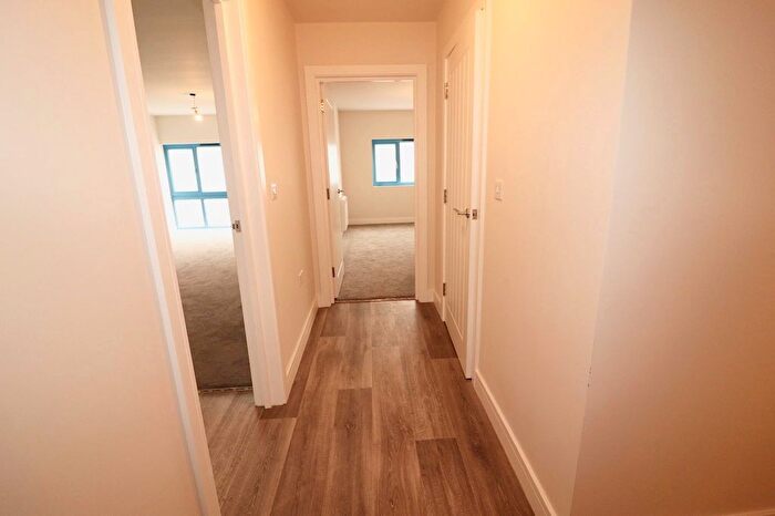 1 Bedroom Flat To Rent In London Road, Grays, RM20
