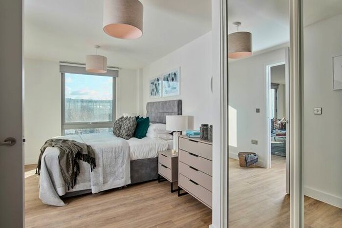 1 Bedroom Flat To Rent In Silbury Boulevard, Milton Keynes, MK9