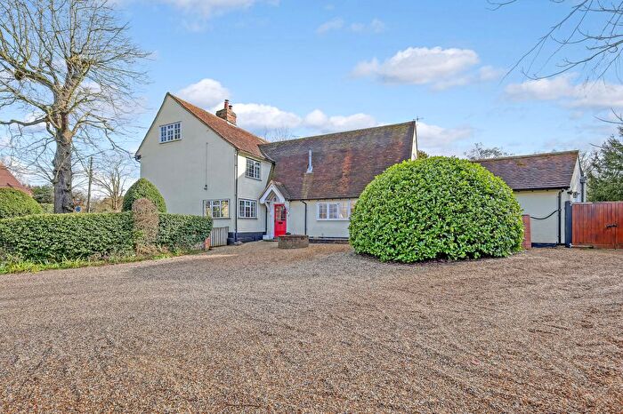 6 Bedroom Detached House For Sale In Chelmsford Road, Dunmow, CM6