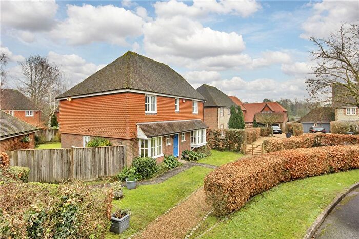 4 Bedroom Detached House For Sale In Fen Meadow, Ightham, Sevenoaks, Kent, TN15