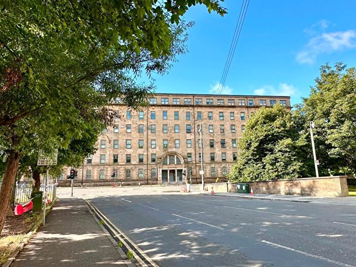 2 Bedroom Flat To Rent In Duke Street, Dennistoun, Glasgow, G4