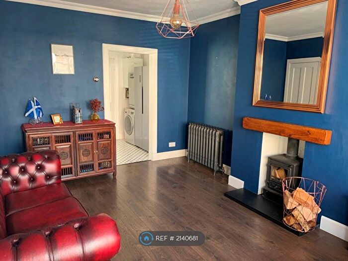 2 Bedroom Terraced House To Rent In Bellevue Gardens, Edinburgh, EH7