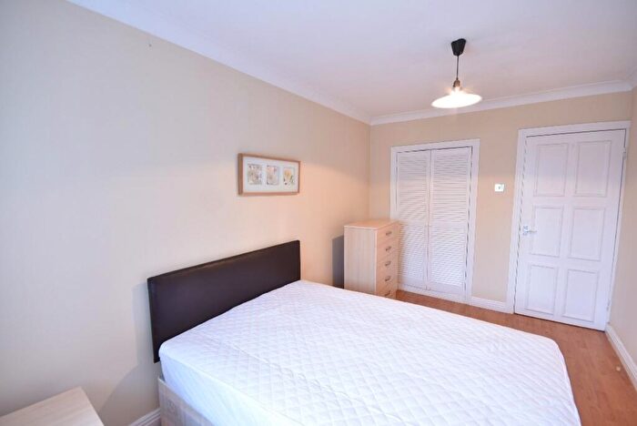 1 Bedroom Flat To Rent In Tower Street, Newcastle Upon Tyne, NE1