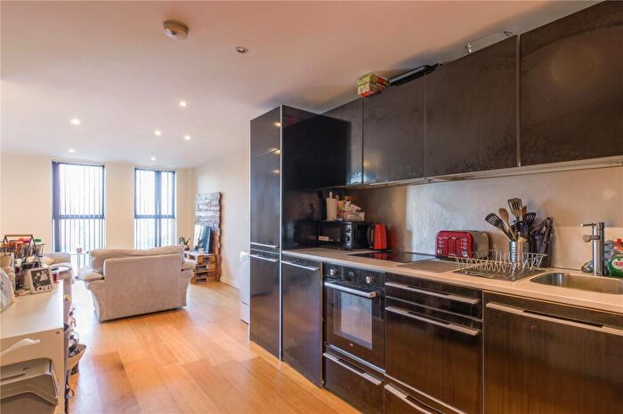2 Bedroom Apartment For Sale In Pollard Street, Manchester, M4