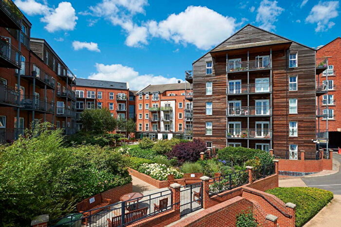 2 Bedroom Apartment For Sale In Avon House, St Marys Road, Market Harborough, LE16