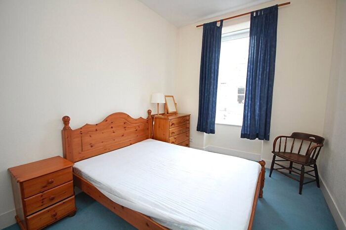 1 Bedroom Flat To Rent In Wallfield Place, Tfr, Rosemount, Aberdeen, AB25
