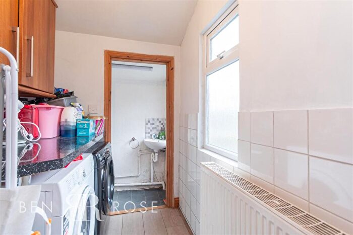 3 Bedroom End Of Terrace House For Sale In Anchor Drive, Hutton, Preston, PR4