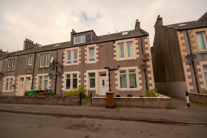 2 Bedroom Maisonette To Rent In Taylor Street, Methil, KY8