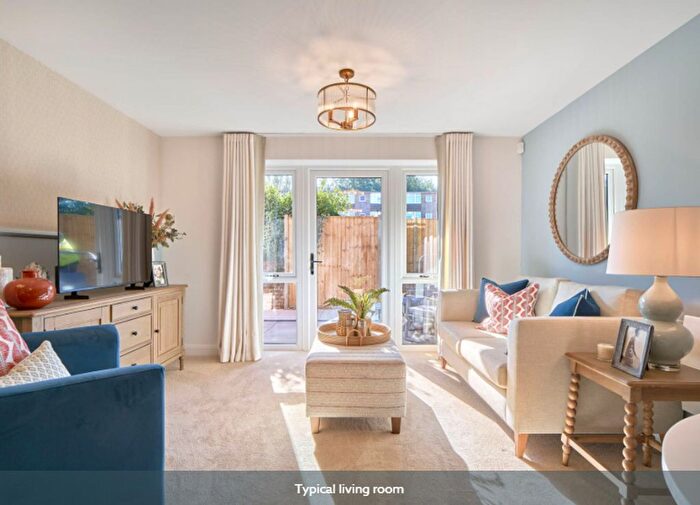 2 Bedroom Flat For Sale In Priory Road, Stamford, PE9