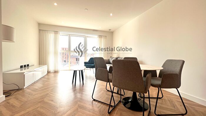 2 Bedroom Apartment To Rent In Attlee House, Heritage Walk, Kingston Upon Thames, KT1