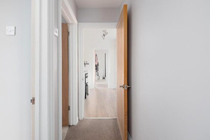 1 Bedroom Flat For Sale In Cassey Bottom Lane, Troopers Hill, BS5