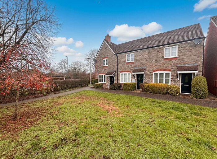 2 Bedroom End Of Terrace House For Sale In Badger Road, Thornbury, BS35