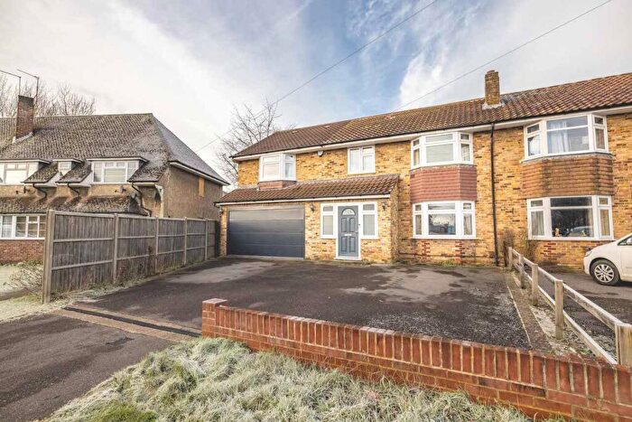 4 Bedroom Semi-Detached House For Sale In Pinewood Green, Iver Heath, SL0