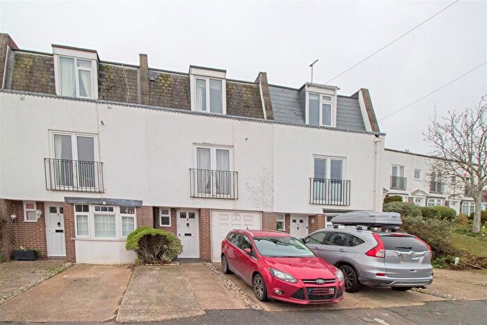 2 Bedroom Terraced House To Rent In Kew Street, Brighton, BN1