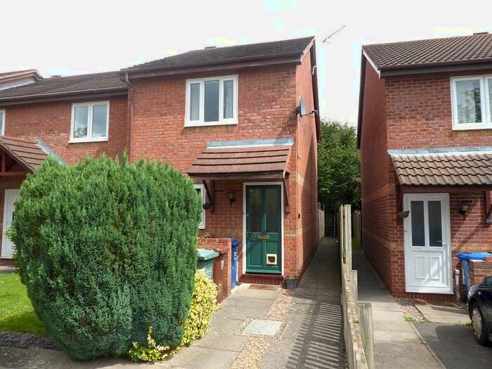2 Bedroom Semi-Detached House To Rent In Coopers Green, Bicester, Oxfordshire, OX26