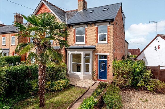 4 Bedroom Semi Detached House For Sale In Mountway Road, Bishops Hull, Taunton, Somerset, TA1