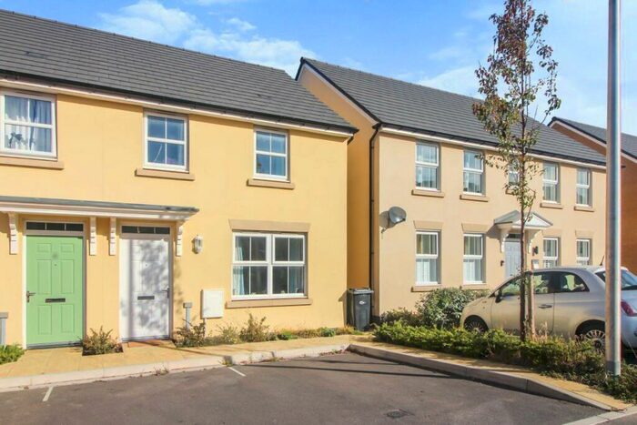 3 Bedroom House To Rent In Yelland, EX31