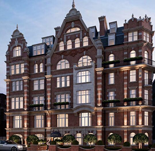 3 Bedroom Flat For Sale In Allen Street, London, W8