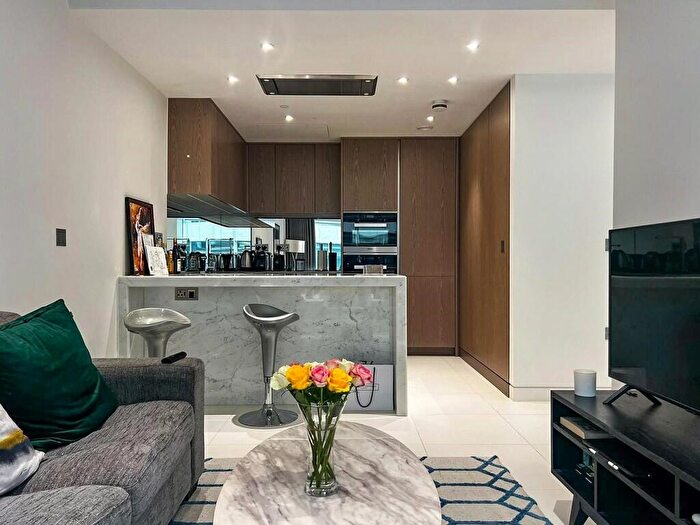 1 Bedroom Apartment To Rent In Sugar Quay, Water Lane, EC3R
