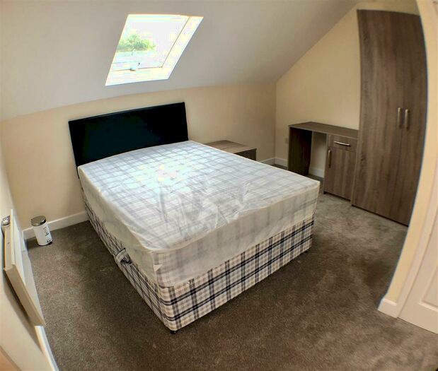 1 Bedroom Flat To Rent In Chester Road North, Kidderminster, DY10