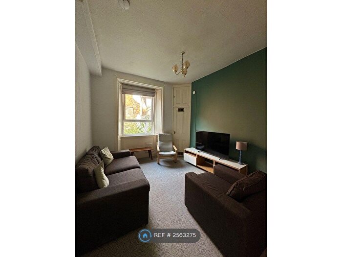 1 Bedroom Flat To Rent In Springvalley Gardens, Edinburgh, EH10