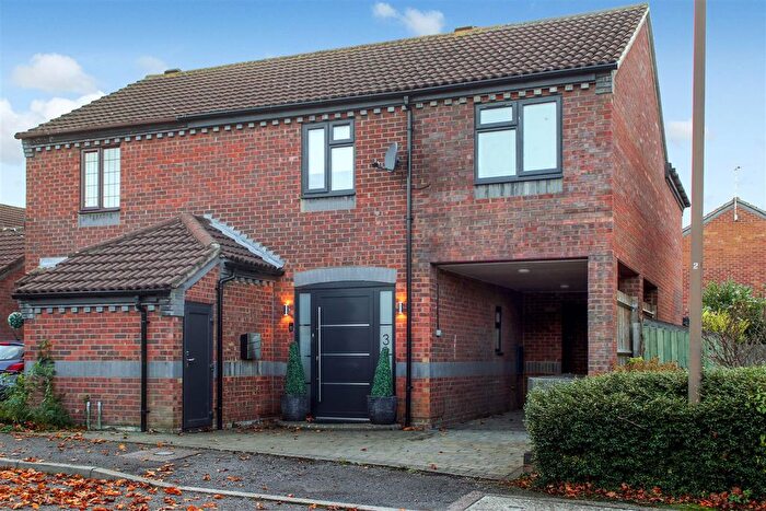 3 Bedroom Semi-Detached House For Sale In Cherleton, Two Mile Ash, Milton Keynes, MK8