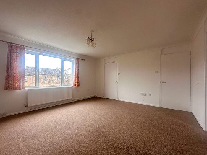 2 Bedroom Flat To Rent In Dennis Road, Cambridge, CB5