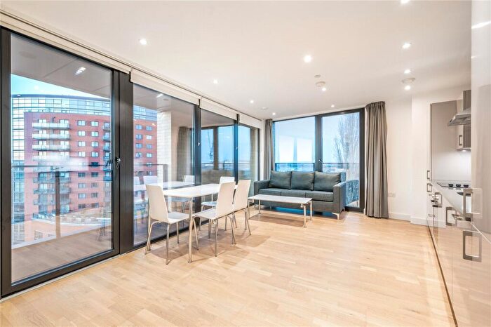 1 Bedroom Apartment To Rent In Burgess Springs, Chelmsford, CM1