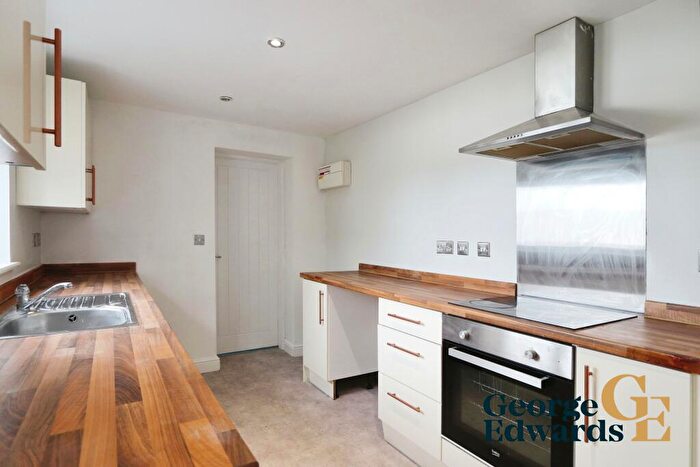 1 Bedroom Apartment To Rent In Crockett Court Tamworth, B77