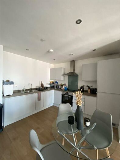 2 Bedroom Apartment To Rent In Dyche Street, Manchester, M4