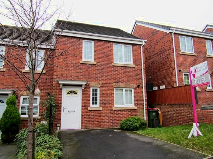 3 Bedroom Semi-Detached House To Rent In Pickering Drive Tyne &amp; Wear, Blaydon On Tyne, NE21