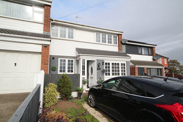 3 Bedroom Terraced House For Sale In Pinewood Avenue, Connah's Quay, CH5
