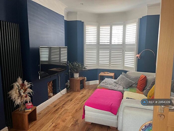 3 Bedroom End Of Terrace House To Rent In Westgate Road, London, SE25