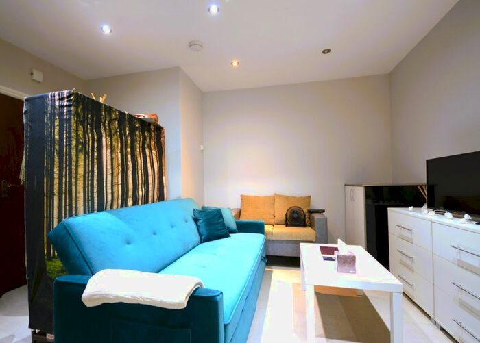 1 Bedroom Flat To Rent In Preston Road, Wembley, HA9