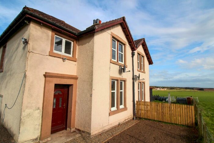 2 Bedroom Cottage To Rent In Starlaw Road, Bathgate, EH47