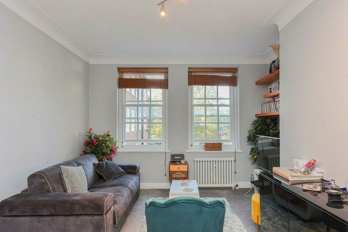 1 Bedroom Flat To Rent In Prince Arthur Road, London, NW3