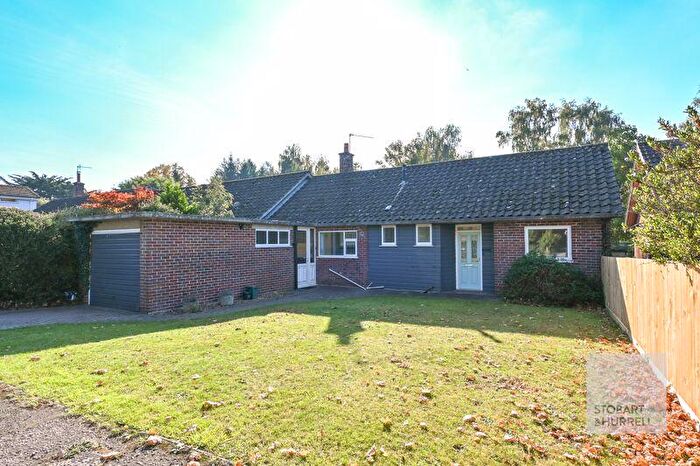3 Bedroom Semi Detached House For Sale In Church Close, Coltishall, Norfolk, NR12