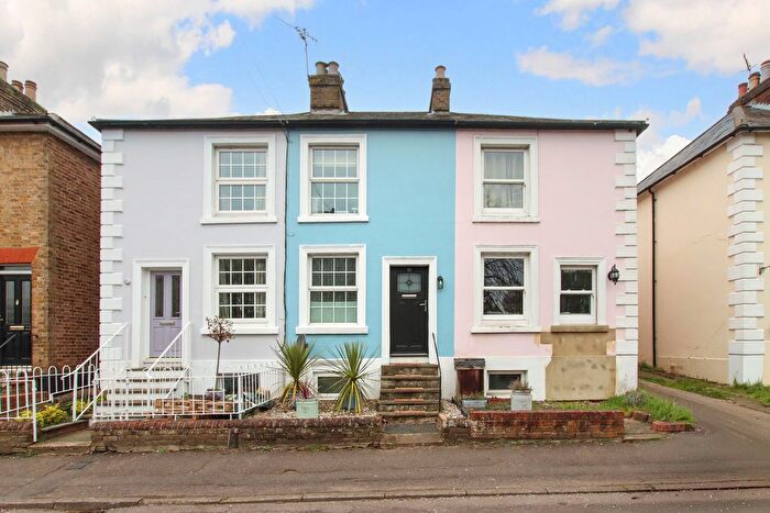 2 Bedroom Terraced House For Sale In Cotterells, Hemel Hempstead, HP1