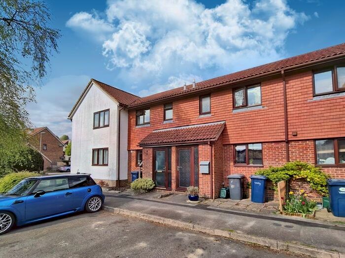 2 Bedroom Terraced House To Rent In Timbermill Court, Haslemere, GU27
