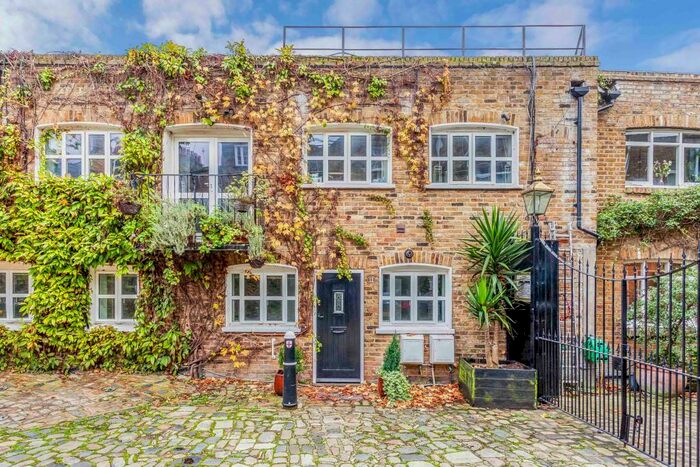 2 Bedroom Flat To Rent In Rheidol Mews, Islington, N1