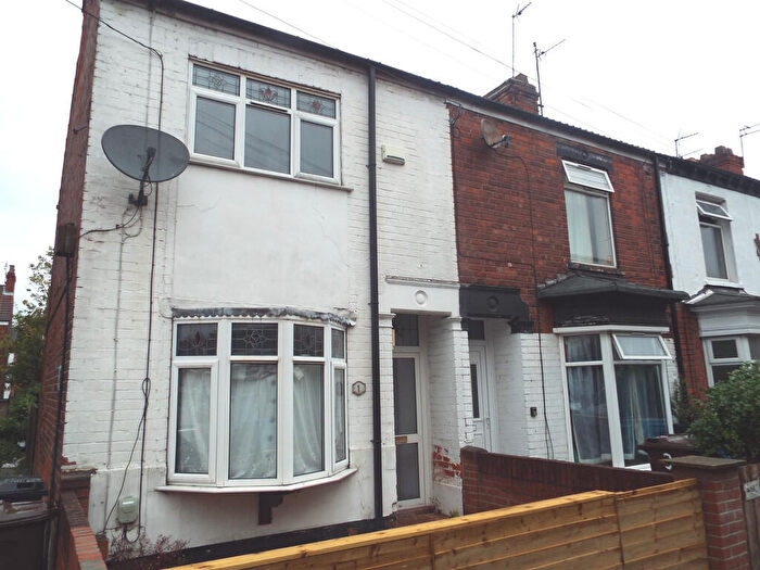 2 Bedroom End Of Terrace House To Rent In Suffolk Terrace, HU5