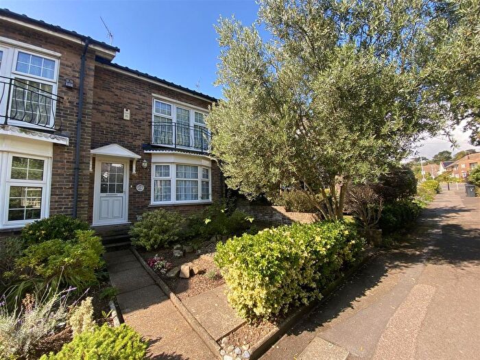 2 Bedroom Terraced House To Rent In Chelsea Close, Bexhill-On-Sea, TN40