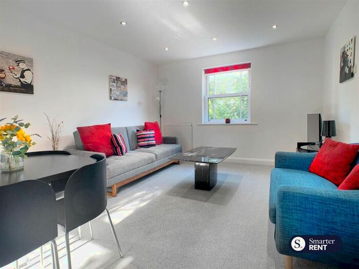 1 Bedroom Flat To Rent In Trinity Court, Hawtrey Road, Windsor, SL4