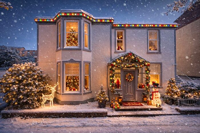 4 Bedroom Flat For Sale In A Burnlea Road, Largs, KA30