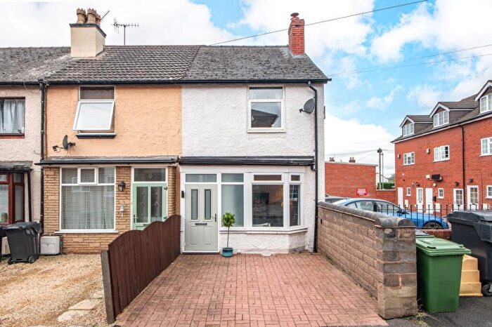 3 Bedroom End Of Terrace House For Sale In Coronation Terrace, Stoke Road, Bromsgrove, Worcestershire, B60