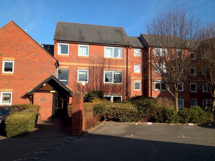 1 Bedroom Apartment To Rent In Osney Mews, Henry Road, Oxford, OX2