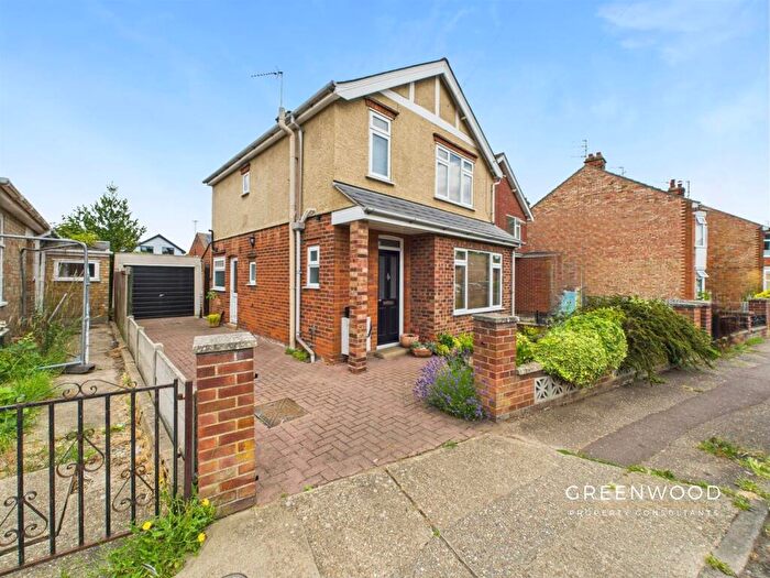 3 Bedroom Detached House For Sale In Causton Road, Colchester, CO1