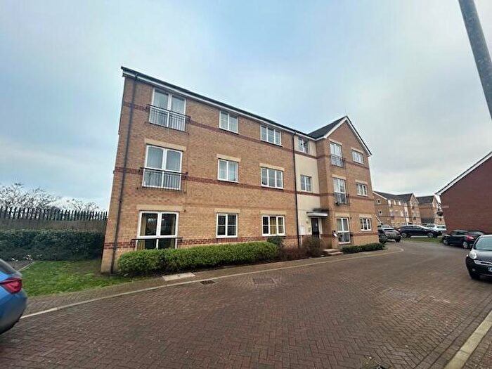 2 Bedroom Apartment To Rent In Rathbone Crescent, Peterborough, PE3