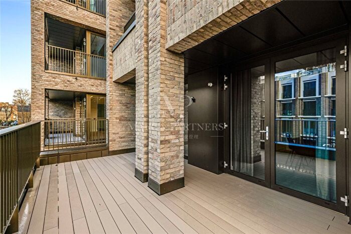 2 Bedroom Flat To Rent In Opus House, Postmark, Jubilee Walk, London, WC1X